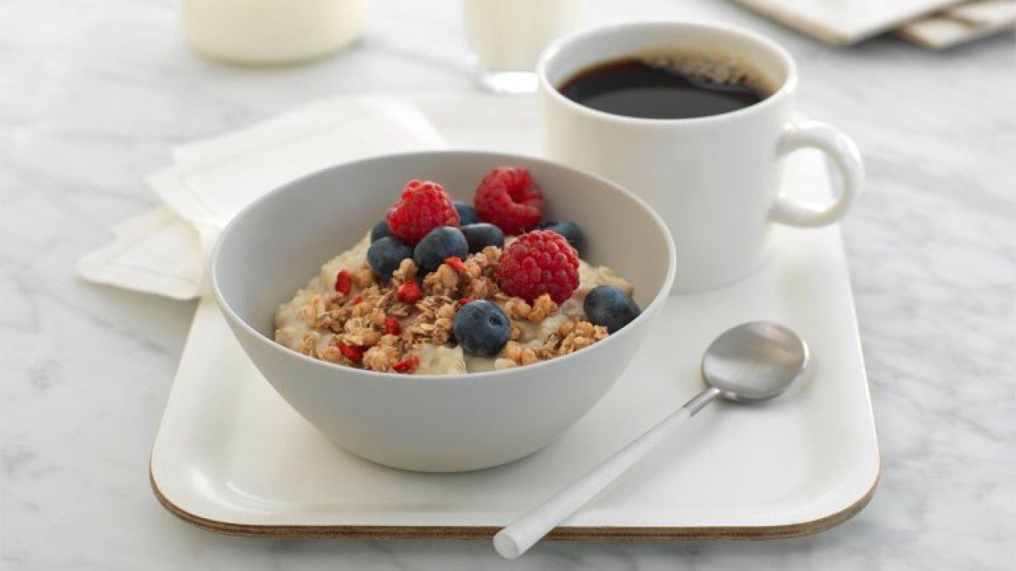 Byggkornet i grøten vår males hos Ofossen Mølle i Skjåk.